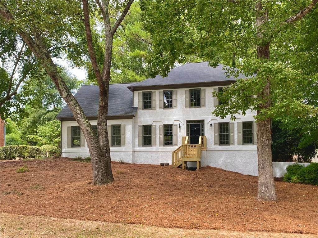 3550 Hampton Drive - Photo 1