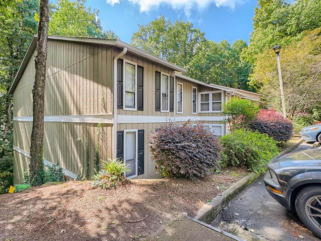 5147 Roswell Road - Photo 1