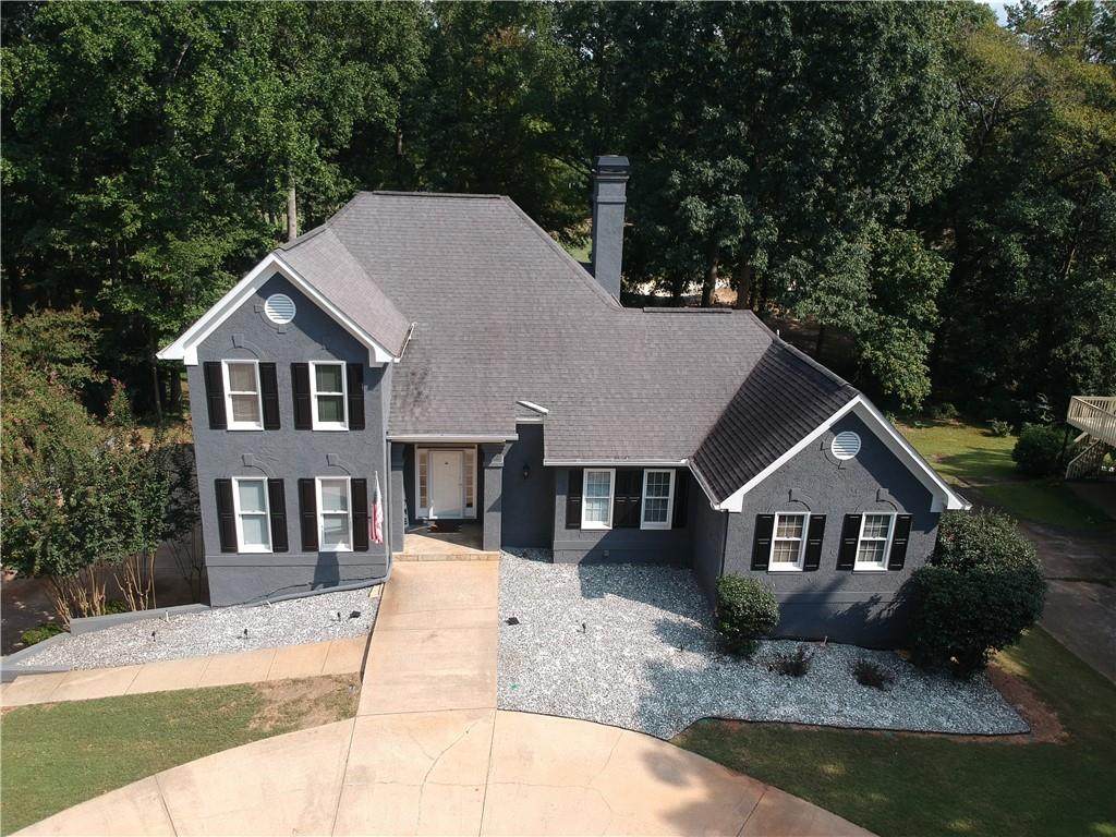 312 Evian Way - Photo 1
