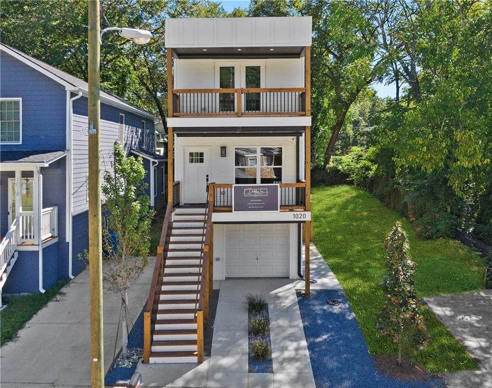 1020 Mcdaniel Street - Photo 1