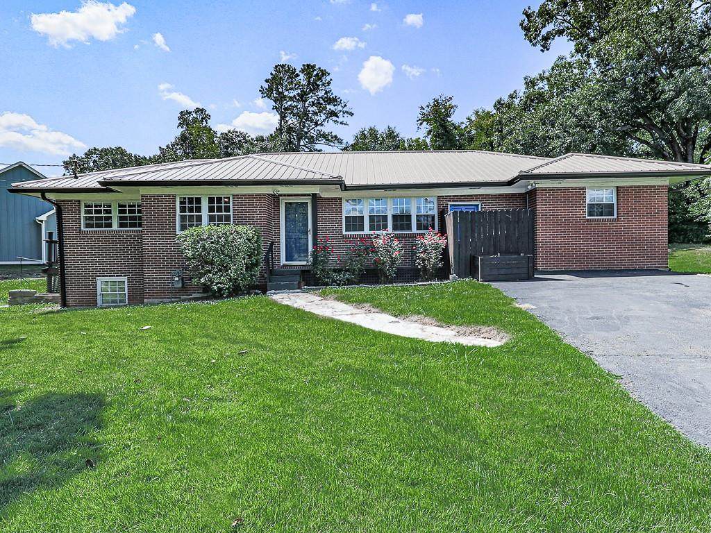 115 Grogan Street - Photo 1