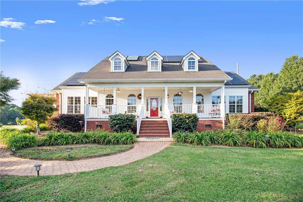 382 Lake Circle - Photo 1