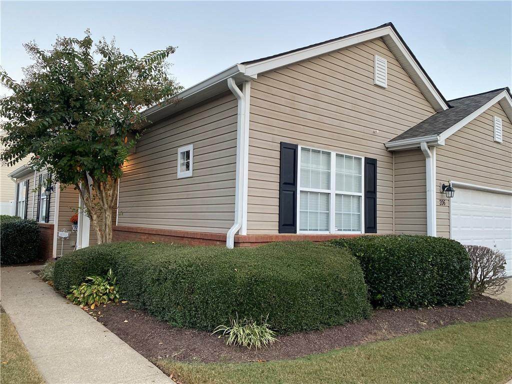 206 Manley Court - Photo 1