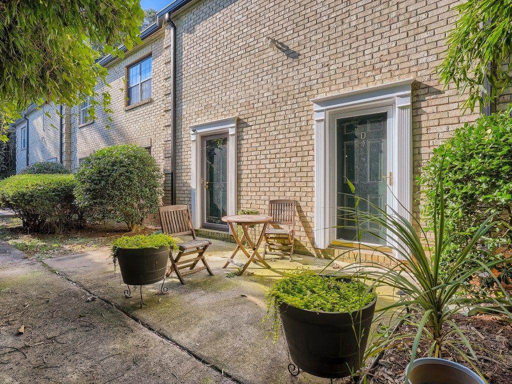 380 N. River Parkway - Photo 1