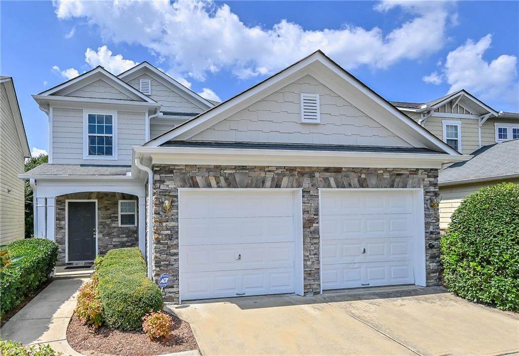 2056 Appaloosa Way - Photo 1