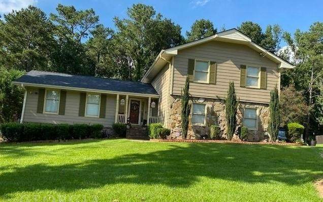 898 Sweet Briar Trail - Photo 1