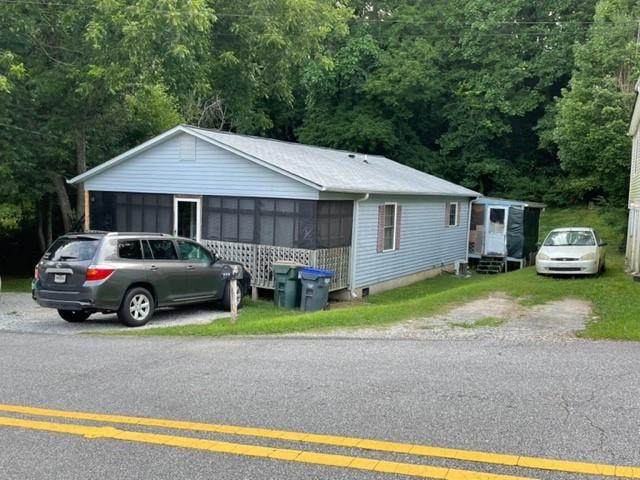 251 Crisler Street - Photo 1