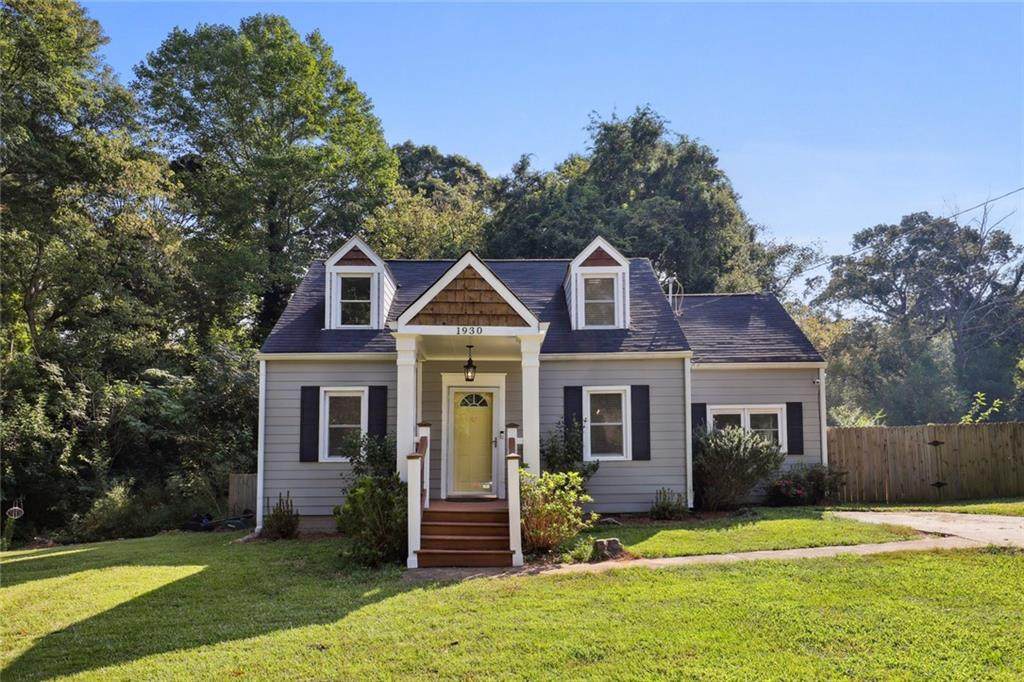 930 Normal Street - Photo 1