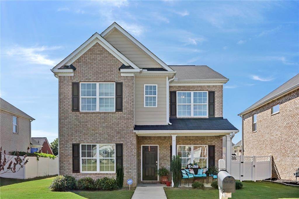 656 Armitage Way - Photo 1