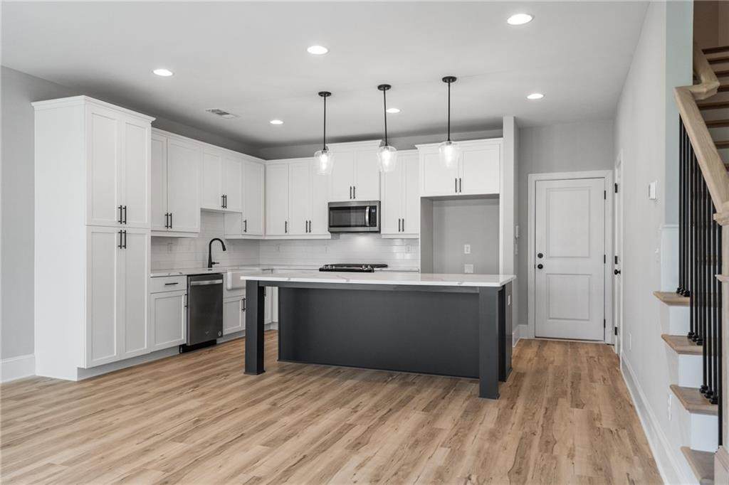 2404 Lakeshore Lane - Photo 1