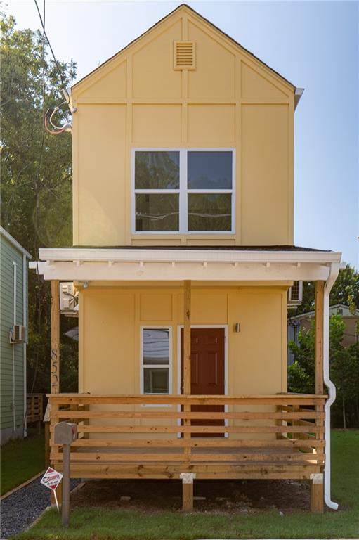 852 Proctor Street - Photo 1
