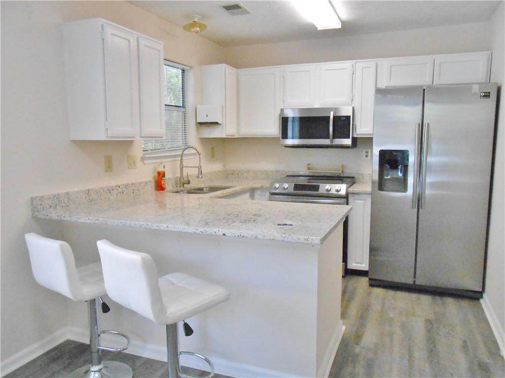 1025 Rock Creek Lane - Photo 1