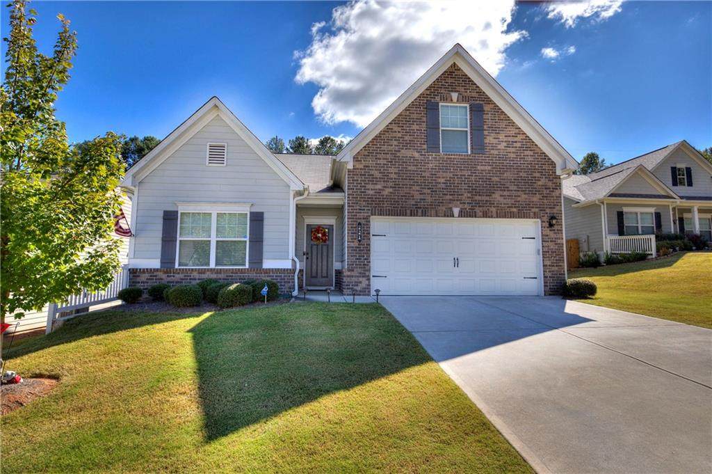 221 Woodford Drive - Photo 1