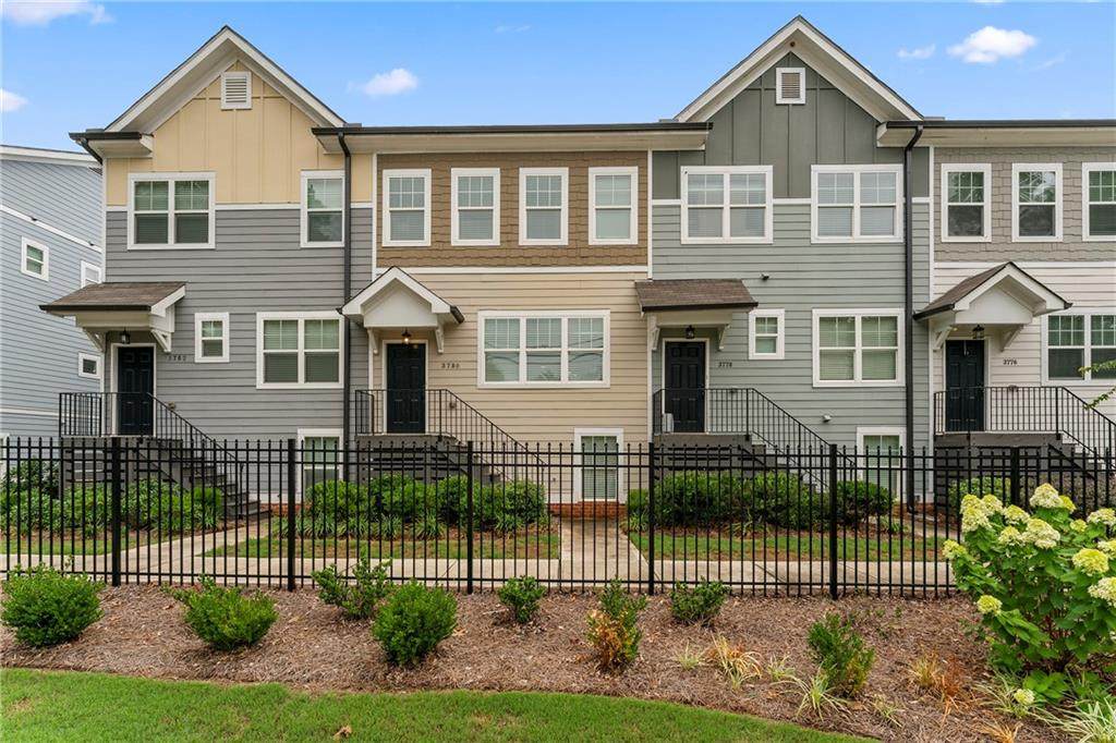 3780 Oxford Circle - Photo 1