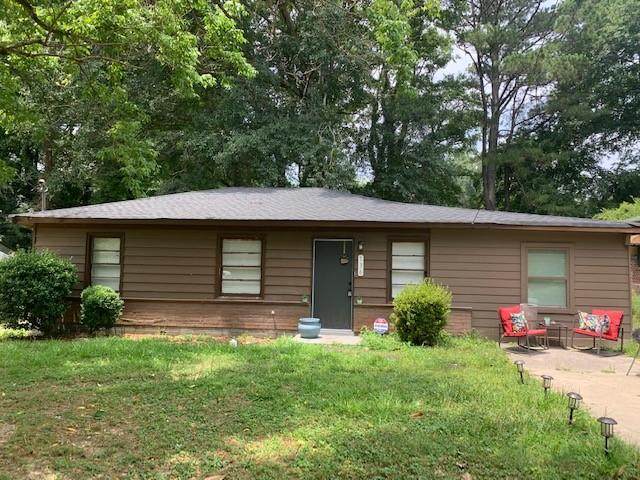 736 Commodore Drive - Photo 1