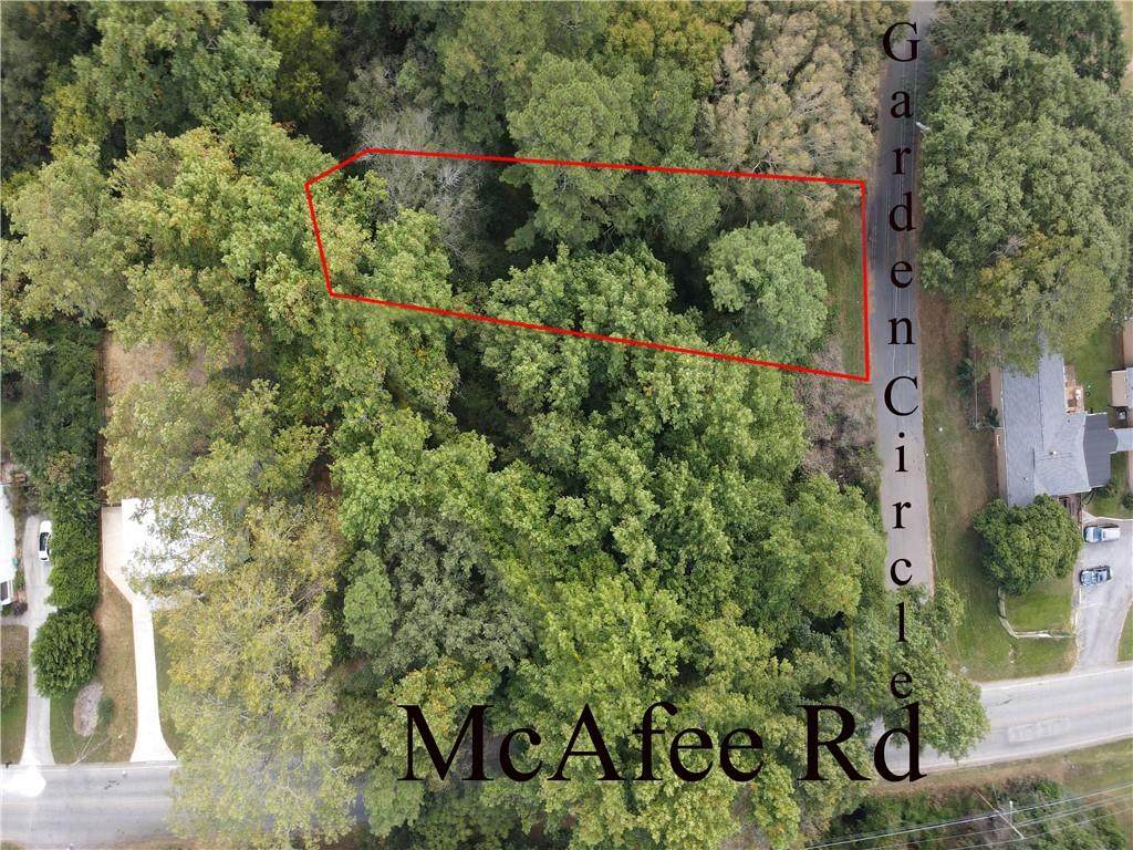 2137 Garden Circle - Photo 1