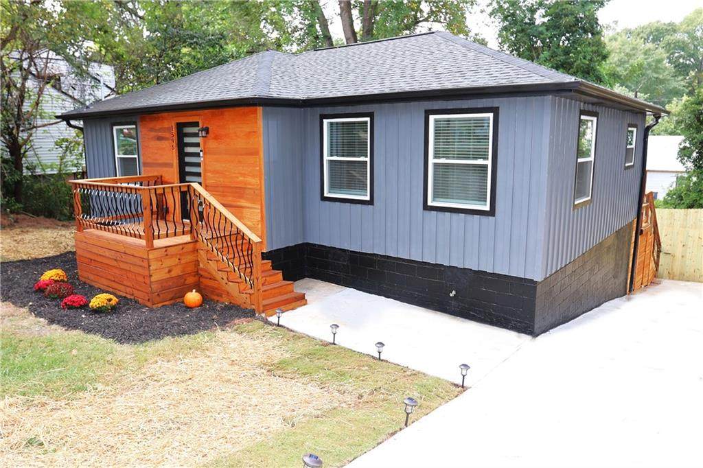 1595 Athens Avenue - Photo 1