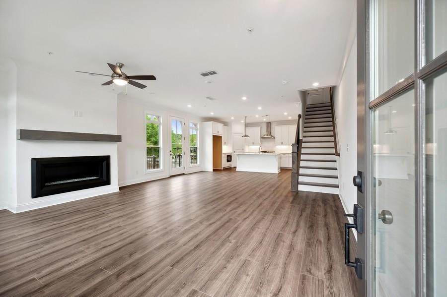 233 Downing Drive - Photo 1