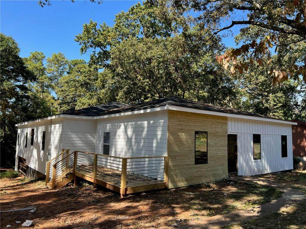 1375 Rupert Road - Photo 1