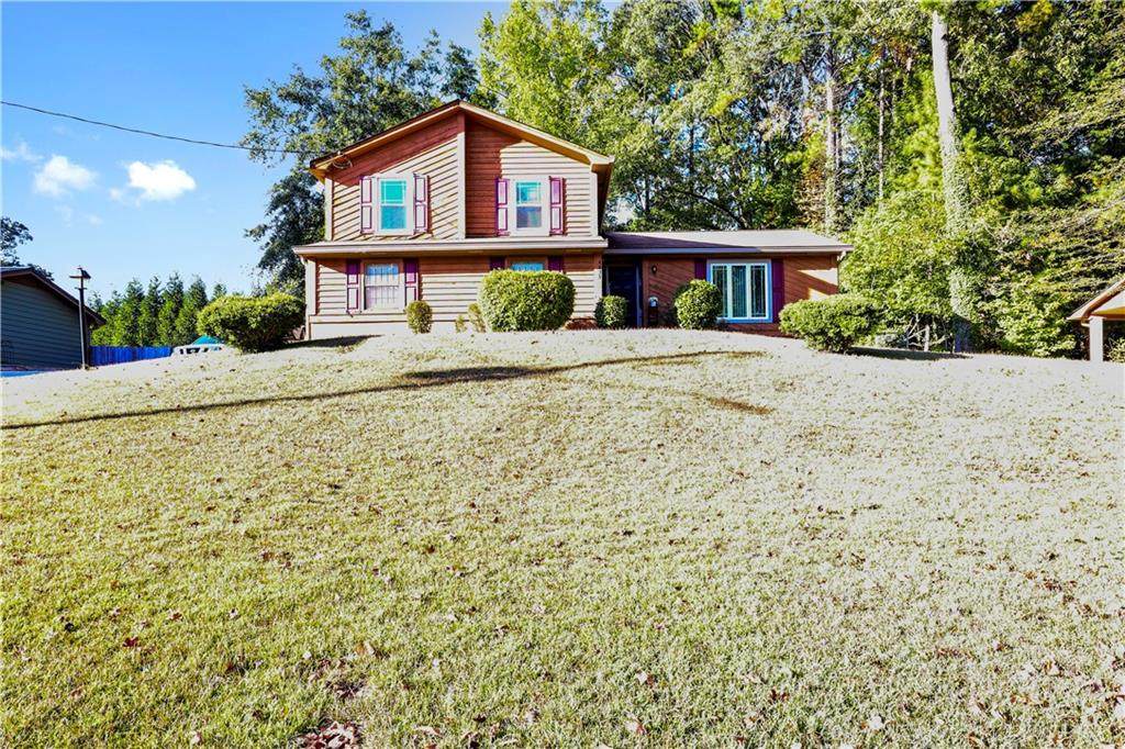 4435 Newcastle Circle - Photo 1
