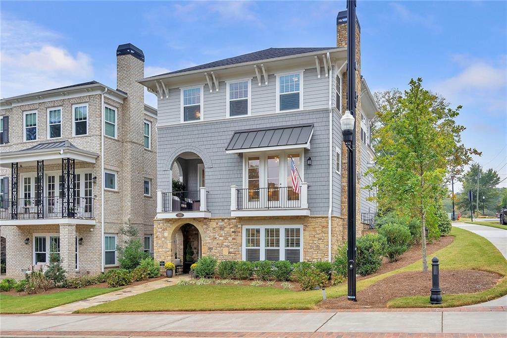201 Thompson Street - Photo 1