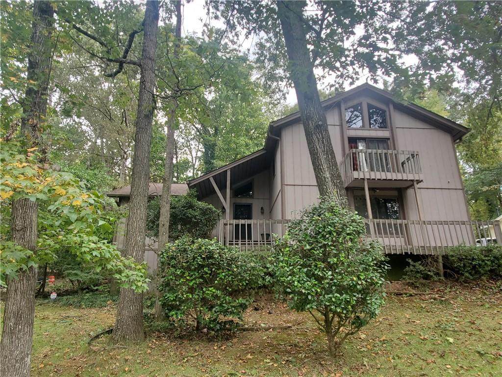 945 Willow Run - Photo 1