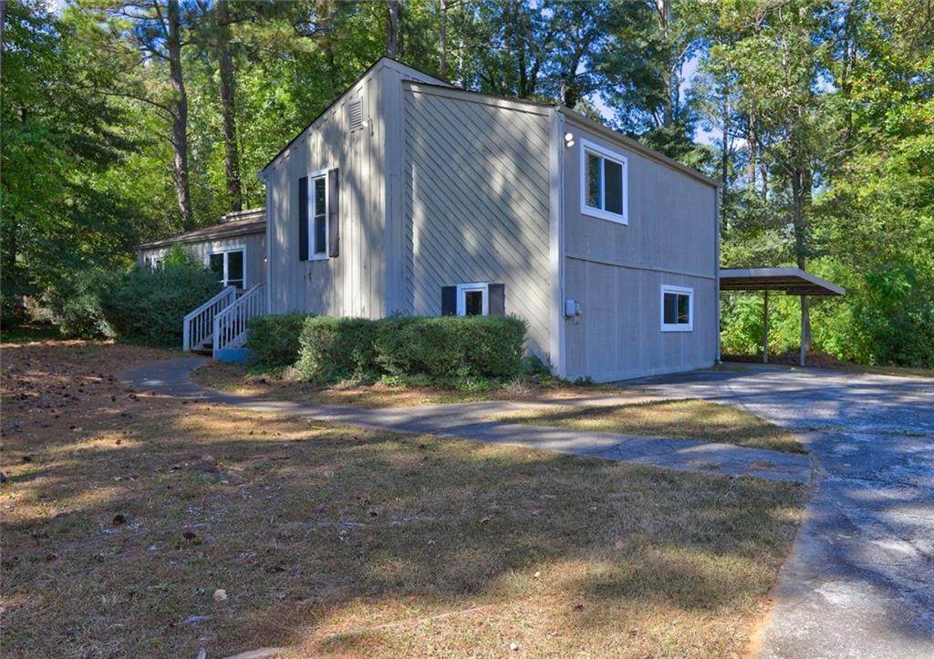 2700 Creekview Point - Photo 1