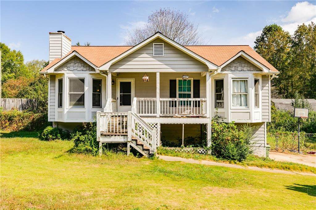 213 Deerfield Drive - Photo 1