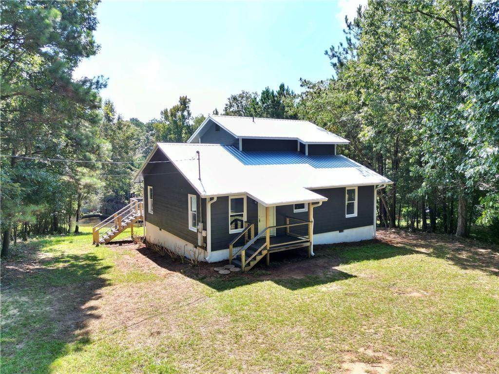 103 Thomas Drive - Photo 1