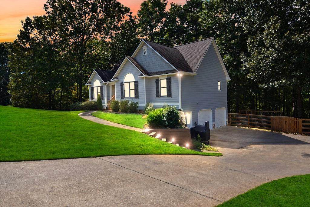 210 Barrel Way - Photo 1