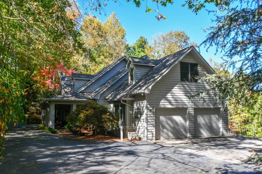 510 Woodland - Photo 1