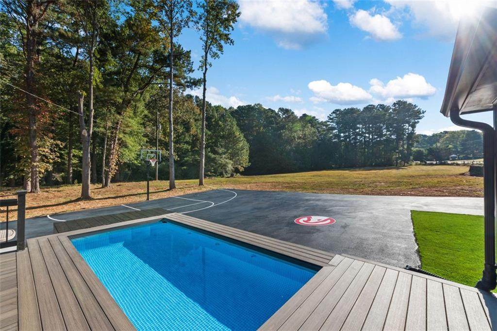 1150 Clay Road - Photo 1