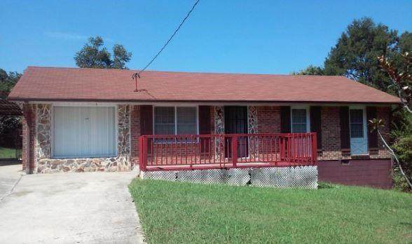641 Roxbury Drive - Photo 1