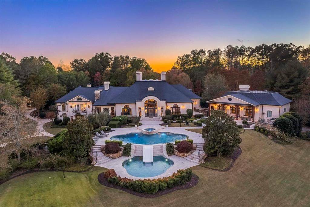 811 Hawks Nest Court - Photo 1