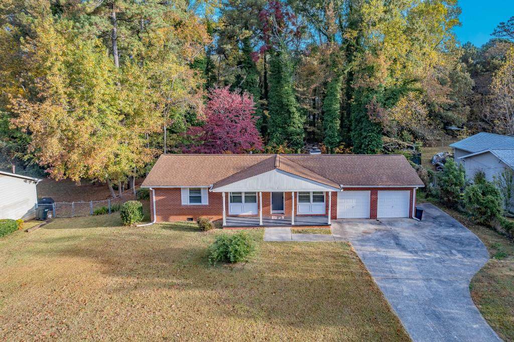 1954 Mcduffie Road - Photo 1