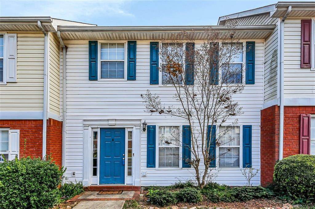 116 Westside Chase - Photo 1