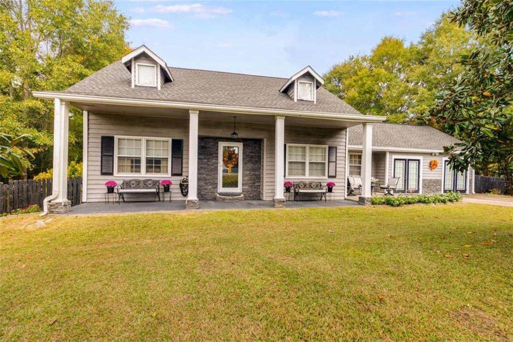 911 Lassetter Circle - Photo 1