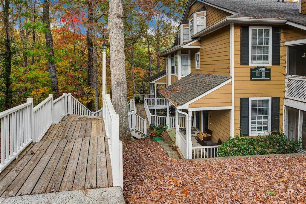 3980 Riverlook Parkway - Photo 1