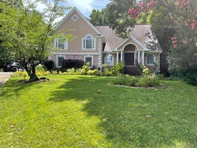 2215 Peachtree North Court - Photo 1
