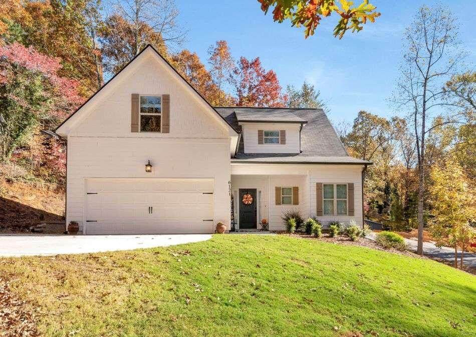 6121 Falcon Lane - Photo 1