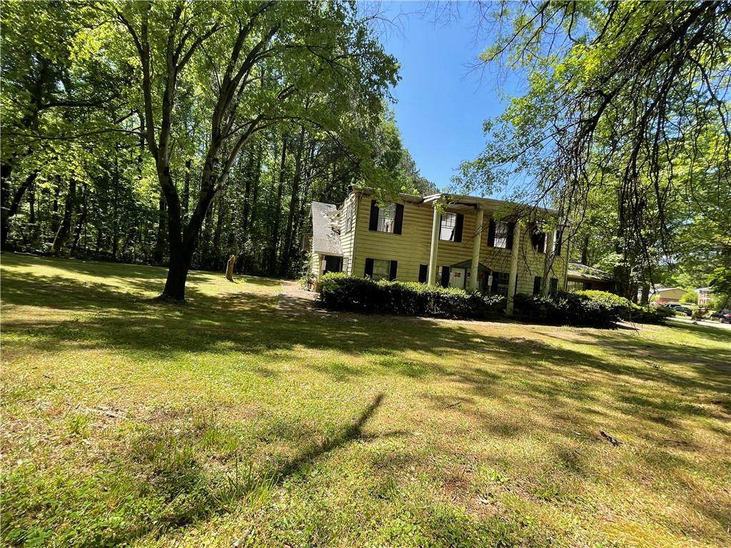 1739 Whitehall Forrest Court - Photo 1