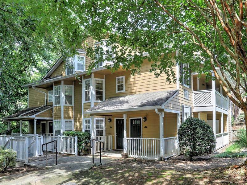 3940 Riverlook Parkway - Photo 1