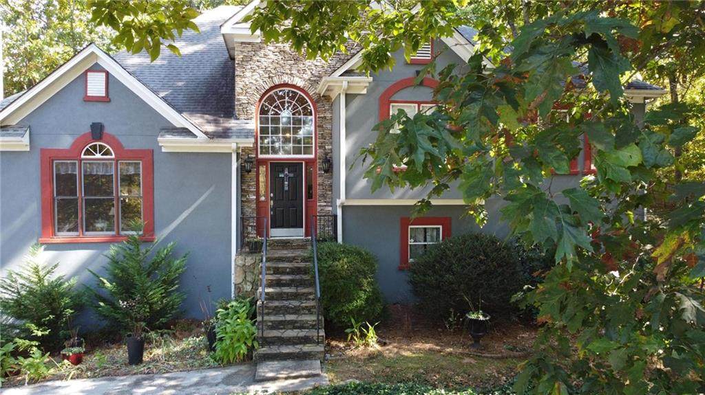 1716 Victoria Way - Photo 1