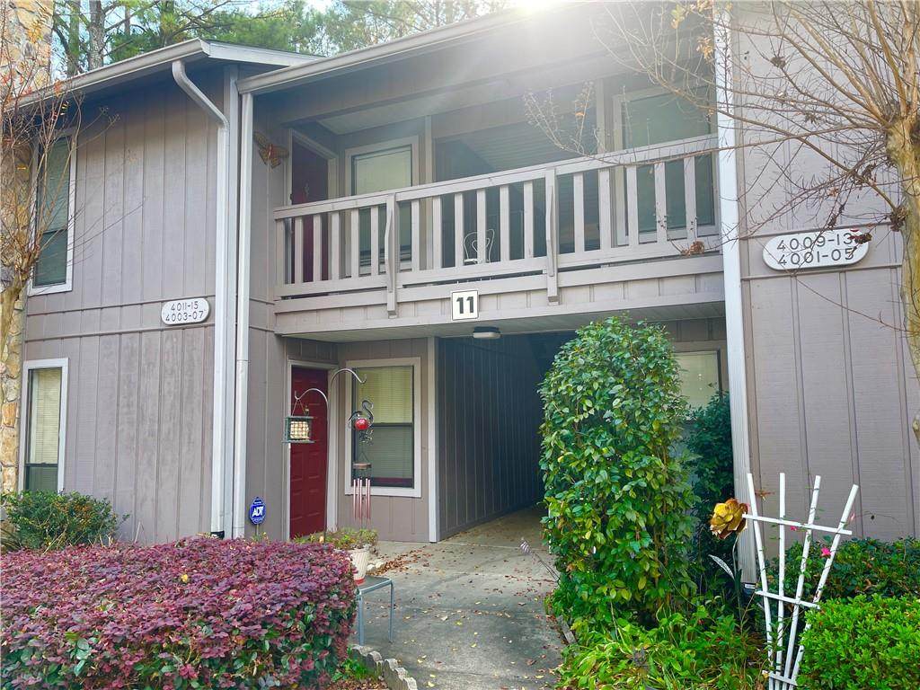4007 Woodridge Way - Photo 1
