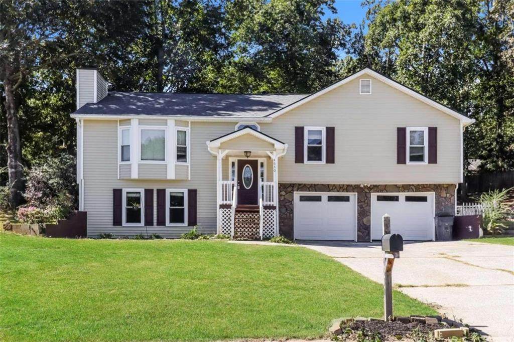 4630 Creek Bluff Drive - Photo 1