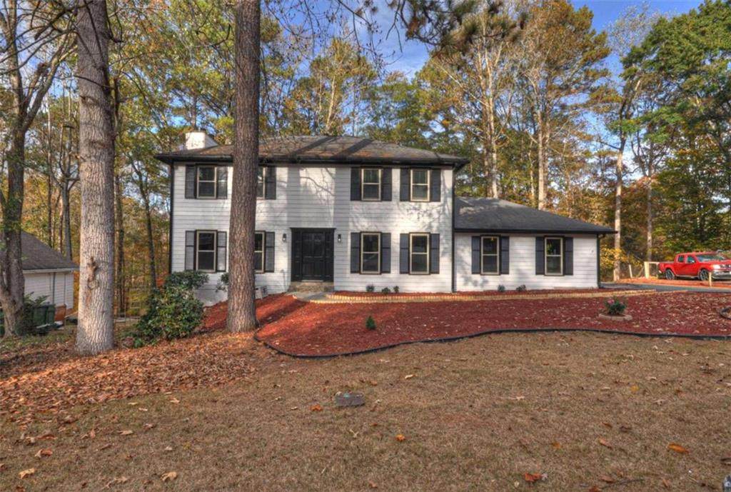 1168 Gwens Trail - Photo 1
