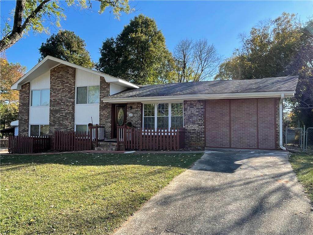 6628 King George Way - Photo 1
