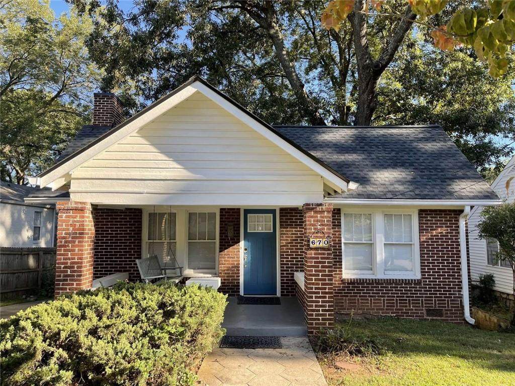 670 East Avenue - Photo 1
