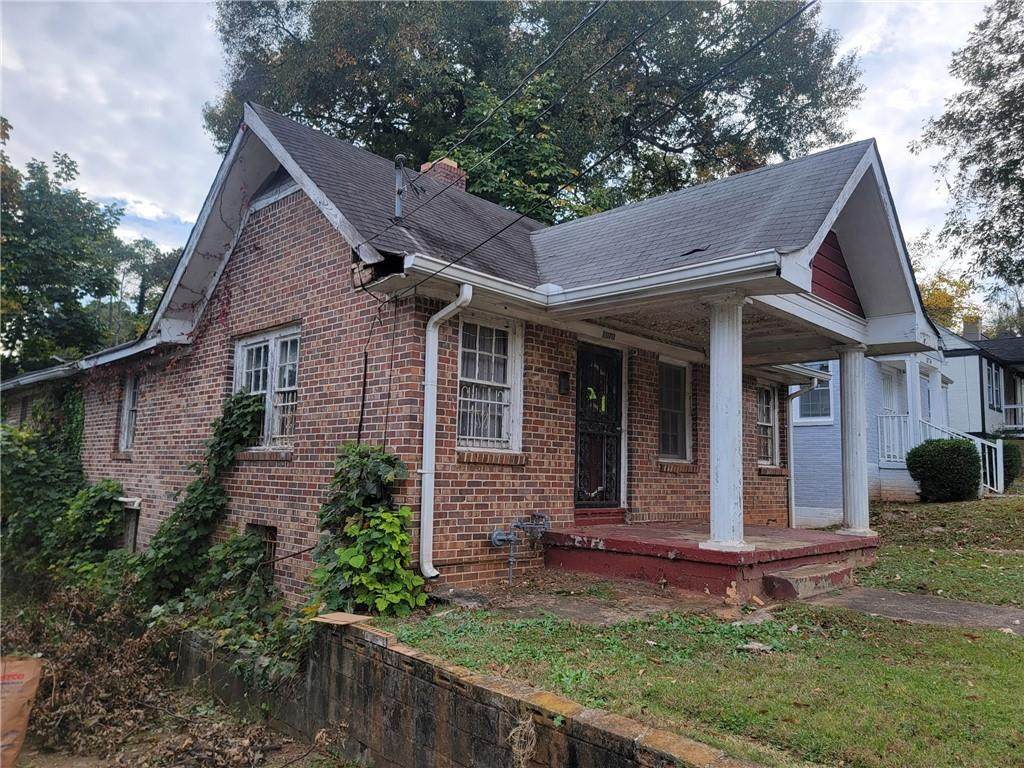 1070 Ashby Grove - Photo 1