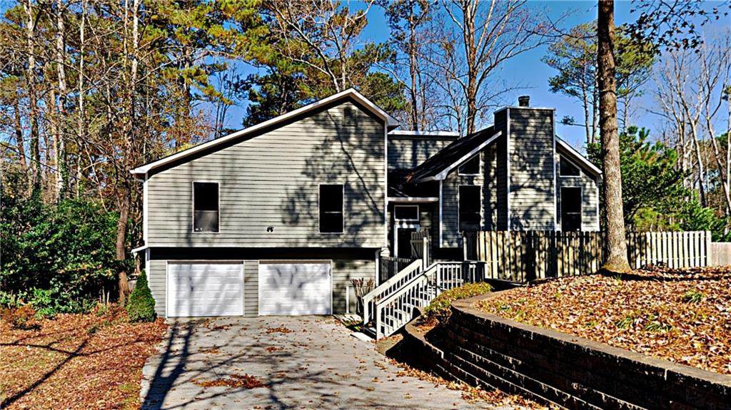 303 Paxton Circle - Photo 1